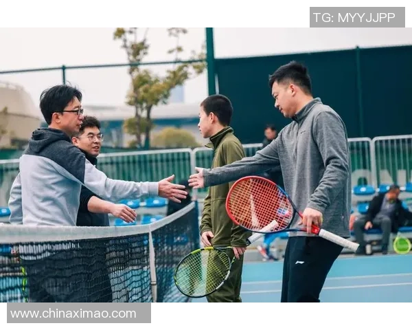 刘强的网球人生深度对话探索运动与商业的交汇与启示